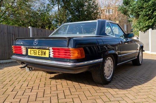 1988 Mercedes-Benz R107 500SL à vendre (picture 12 of 92)