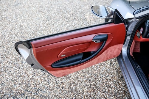 2001 Porsche Boxster (986) 2.7 For Sale (picture 22 of 117)