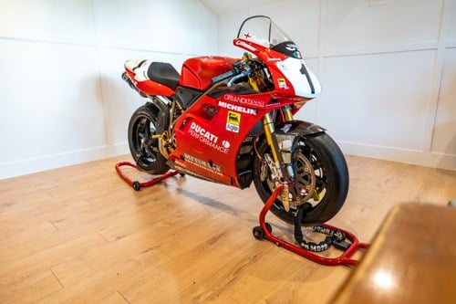 1999 Ducati 916 SPS Carl Fogarty Replica zum Verkauf (Bild 4 von 186)