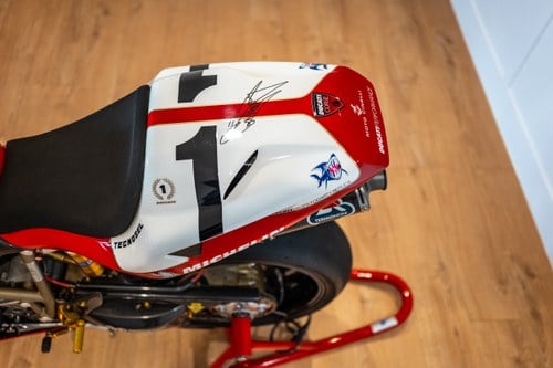 1999 Ducati 916 SPS Carl Fogarty Replica zum Verkauf (Bild 81 von 186)