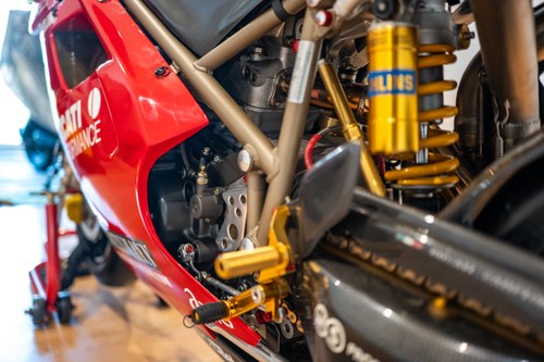 1999 Ducati 916 SPS Carl Fogarty Replica zum Verkauf (Bild 155 von 186)