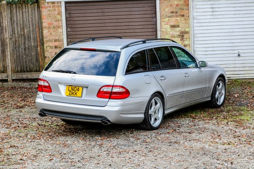 2004 Mercedes-Benz W211 E320 Avantgarde AMG Estate à vendre (picture 7 of 85)