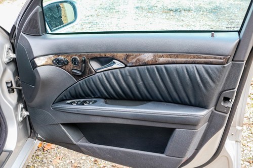 2004 Mercedes-Benz W211 E320 Avantgarde AMG Estate à vendre (picture 32 of 85)