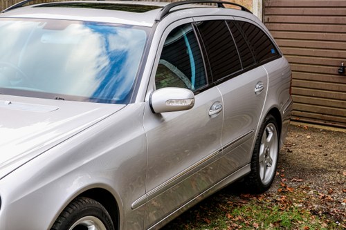 2004 Mercedes-Benz W211 E320 Avantgarde AMG Estate à vendre (picture 52 of 85)