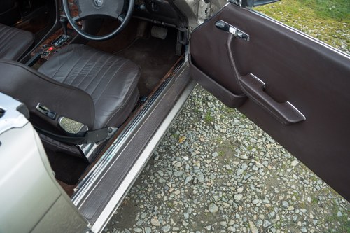 1986 Mercedes-Benz R107 300SL In vendita (immagine 91 di 224)