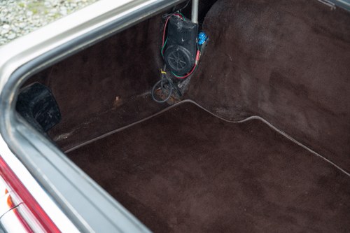 1986 Mercedes-Benz R107 300SL In vendita (immagine 114 di 224)