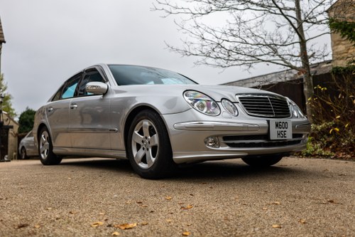 2004 Mercedes-Benz W211 E320 Avantgarde En venta (imagen 2 de 276)