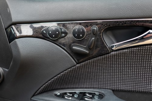 2004 Mercedes-Benz W211 E320 Avantgarde En venta (imagen 54 de 276)