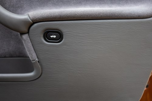 1999 Saab 9-3 2.3 SE Auto In vendita (immagine 40 di 292)