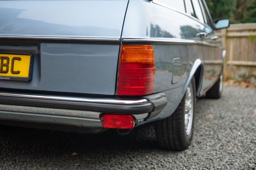 1986 Mercedes-Benz S123 230T Estate In vendita (immagine 40 di 119)