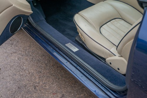 1999 Aston Martin DB7 Te koop (foto 37 van 87)