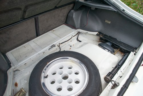 1983 Ford Capri 2.8 Injection In vendita (immagine 44 di 92)