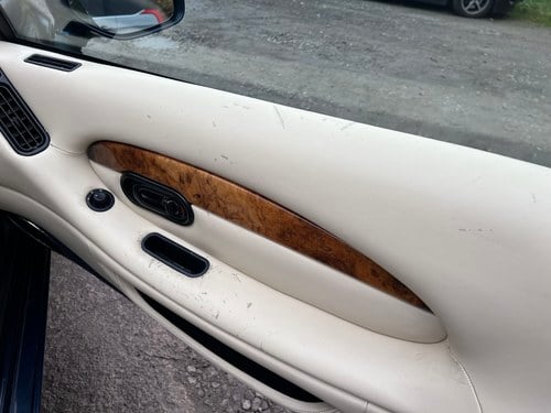 1999 Aston Martin DB7 Te koop (foto 33 van 87)