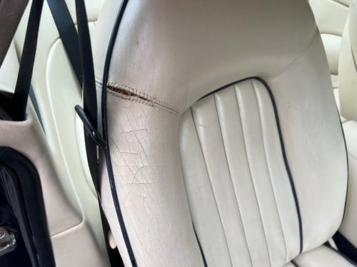 1999 Aston Martin DB7 Te koop (foto 36 van 87)