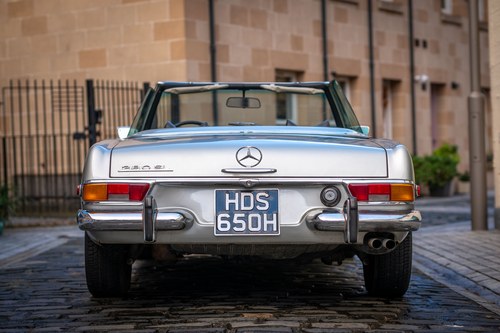 1970 Mercedes-Benz W113 280SL ‘Pagoda’ till salu (bild 9 av 181)