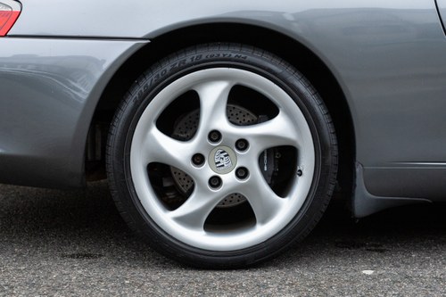 2001 Porsche 996 911 Carrera Cabriolet zum Verkauf (Bild 19 von 148)