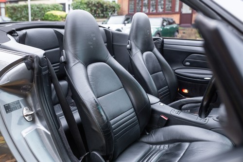 2001 Porsche 996 911 Carrera Cabriolet zum Verkauf (Bild 42 von 148)