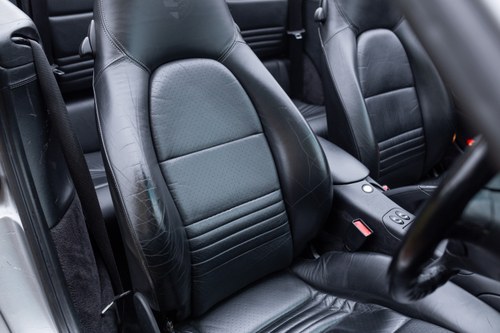 2001 Porsche 996 911 Carrera Cabriolet zum Verkauf (Bild 43 von 148)