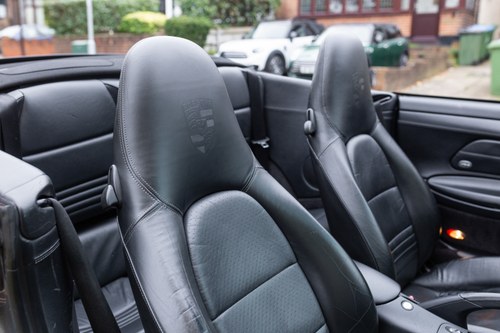 2001 Porsche 996 911 Carrera Cabriolet zum Verkauf (Bild 44 von 148)