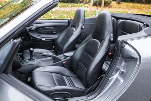 2001 Porsche 996 911 Carrera Cabriolet zum Verkauf (Bild 48 von 148)