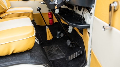 1971 Volkswagen T2 Bay Window Camper For Sale (picture 21 of 241)