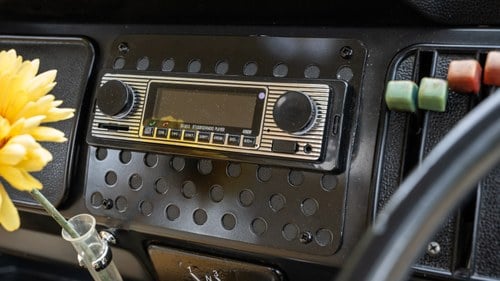 1971 Volkswagen T2 Bay Window Camper For Sale (picture 33 of 241)