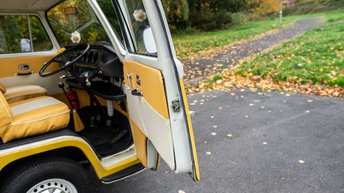 1971 Volkswagen T2 Bay Window Camper For Sale (picture 47 of 241)