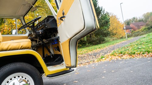 1971 Volkswagen T2 Bay Window Camper For Sale (picture 48 of 241)