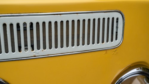 1971 Volkswagen T2 Bay Window Camper For Sale (picture 138 of 241)