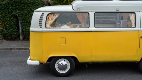 1971 Volkswagen T2 Bay Window Camper For Sale (picture 171 of 241)