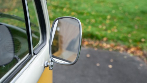 1971 Volkswagen T2 Bay Window Camper For Sale (picture 184 of 241)