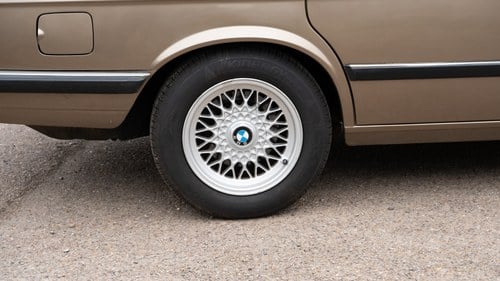 1984 BMW 528i (E28) Te koop (foto 9 van 220)