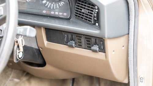 1984 BMW 528i (E28) Te koop (foto 18 van 220)