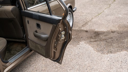 1984 BMW 528i (E28) Te koop (foto 74 van 220)