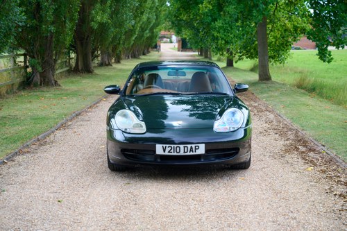 1999 Porsche 996 911 Carrera 4 Millennium Limited Edition In vendita (immagine 8 di 137)