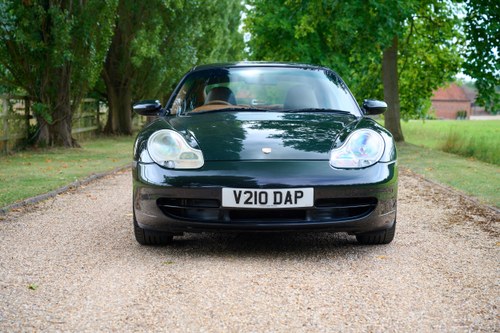 1999 Porsche 996 911 Carrera 4 Millennium Limited Edition In vendita (immagine 9 di 137)