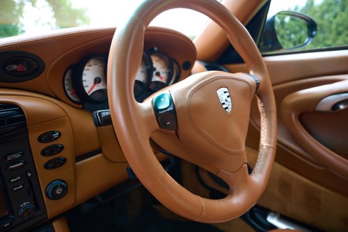 1999 Porsche 996 911 Carrera 4 Millennium Limited Edition In vendita (immagine 50 di 137)