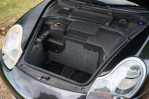 1999 Porsche 996 911 Carrera 4 Millennium Limited Edition In vendita (immagine 60 di 137)