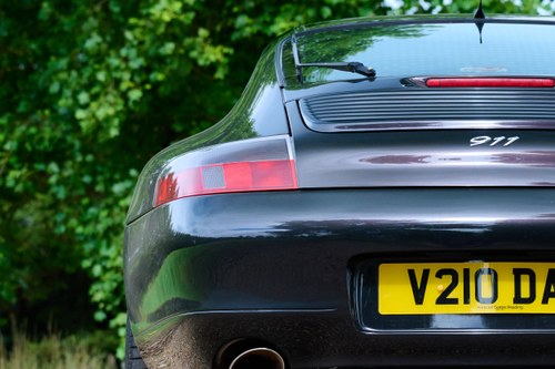 1999 Porsche 996 911 Carrera 4 Millennium Limited Edition In vendita (immagine 68 di 137)