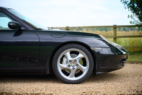1999 Porsche 996 911 Carrera 4 Millennium Limited Edition In vendita (immagine 70 di 137)