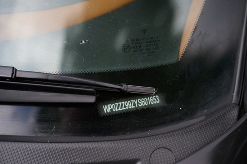 1999 Porsche 996 911 Carrera 4 Millennium Limited Edition In vendita (immagine 93 di 137)