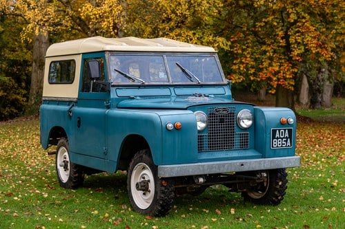 1964 Land Rover Series IIA 88” In vendita (immagine 1 di 168)