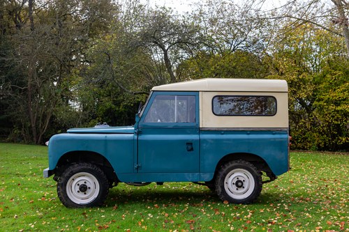 1964 Land Rover Series IIA 88” In vendita (immagine 7 di 168)