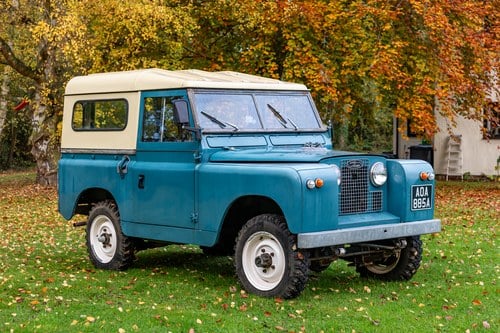 1964 Land Rover Series IIA 88” In vendita (immagine 29 di 168)