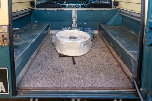 1964 Land Rover Series IIA 88” In vendita (immagine 75 di 168)