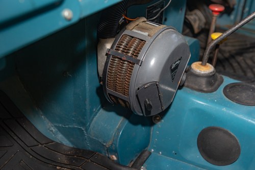 1964 Land Rover Series IIA 88” In vendita (immagine 59 di 168)