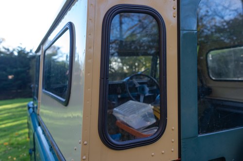 1964 Land Rover Series IIA 88” In vendita (immagine 106 di 168)