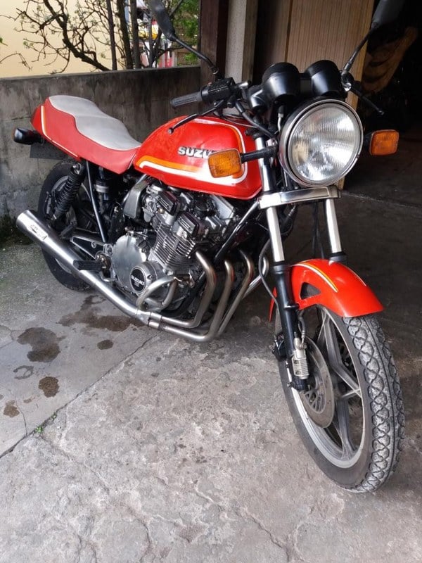 1983 Suzuki GS 750 - 1 1983 Suzuki GS 750 - 1