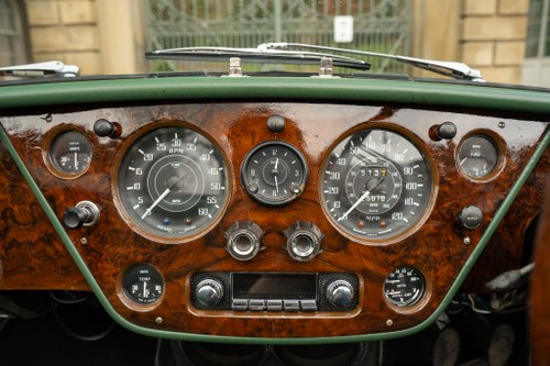 1966 Alvis TE21 DHC à vendre (picture 35 of 174)