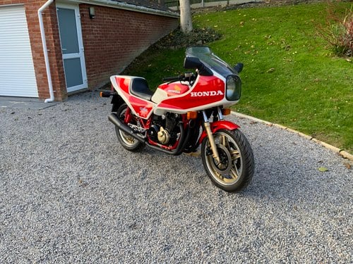 1981 Honda CB1100RB à vendre (picture 10 of 42)